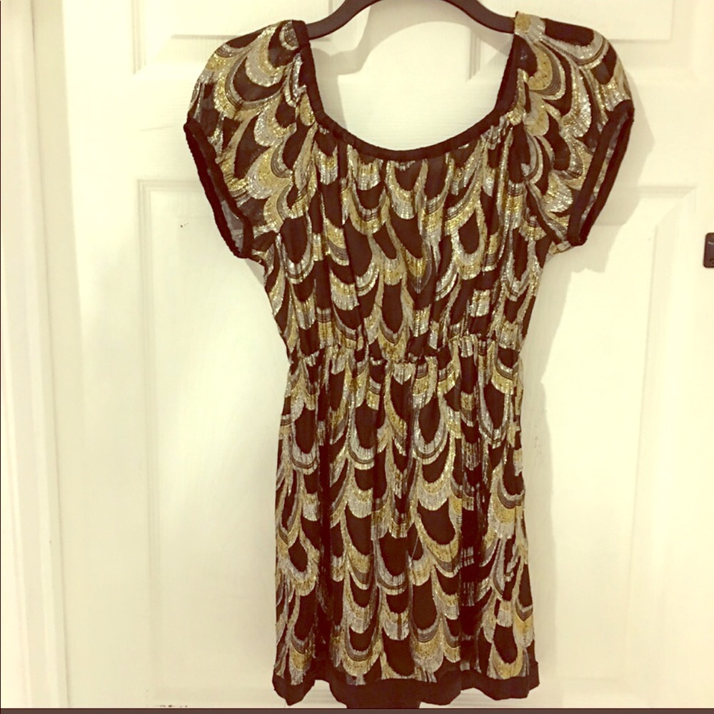 ❌SOLD❌ PEACOCK PATTERN CAPPED SLEEVE TOP WITH BOW - Picture 1 of 5